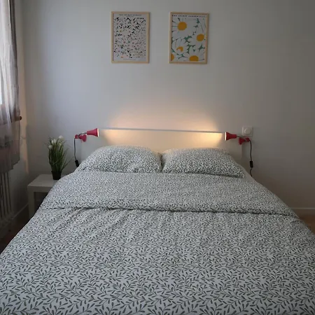 Lp - Planet 아파트 *