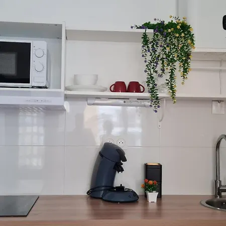 Lp - Planet 아파트 *